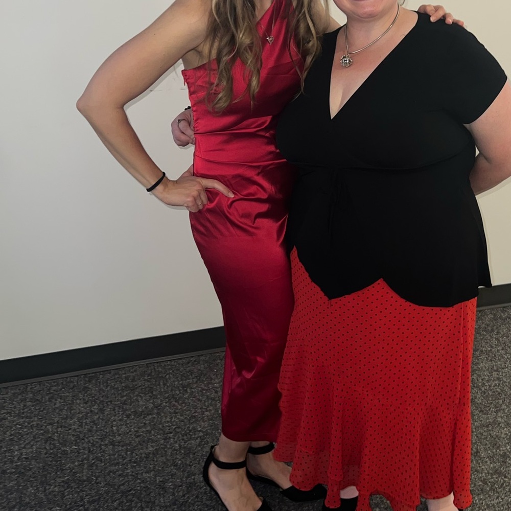 Red Satin One-Shoulder Dress